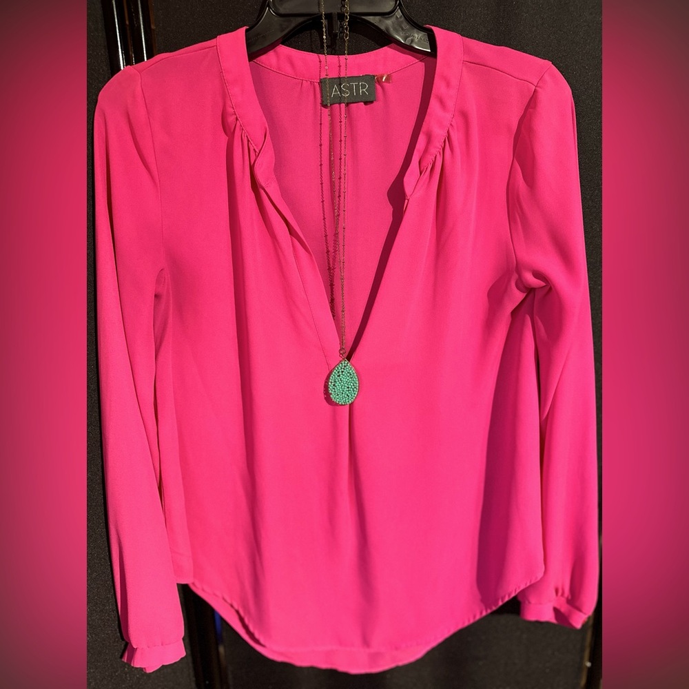 ASTR EUC Hot Pink V Neck Top, SM